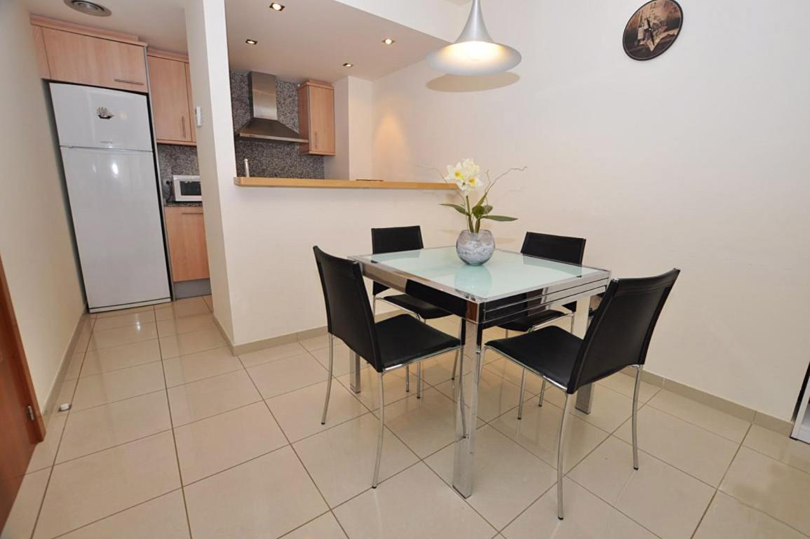 Apartamento 1006 Mileni Ii 50m Playa - Apivend Immo Rosas